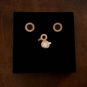 Rose Gold and Black Jewelry Set Size 7